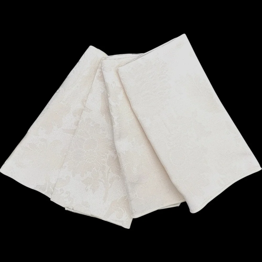 VTG Set of 4 Ivory XL Cream Damask Luncheon Dinner Napkins Floral 16‎ x 16